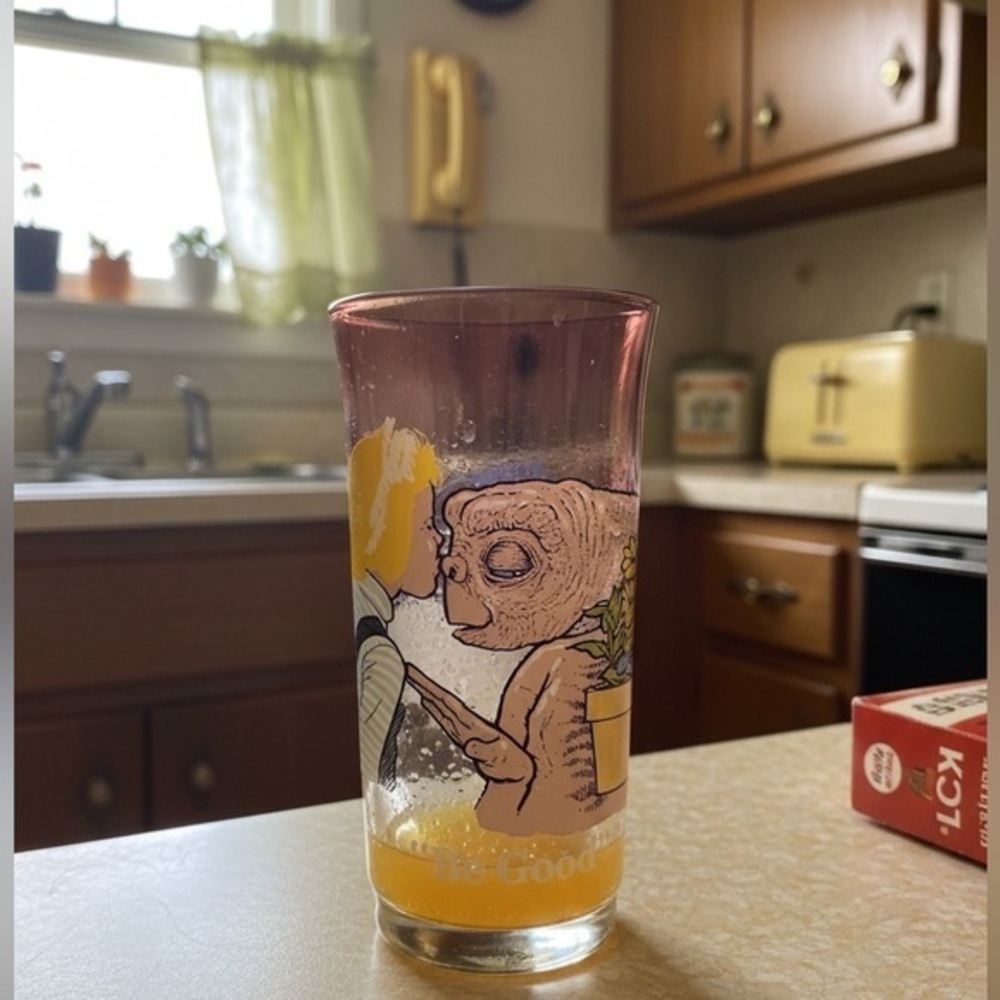 Vintage ET Glass from Pizza Hut